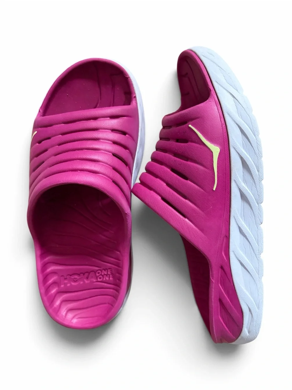 Hoka One One Ora Recovery Slide — Magenta with White Sole